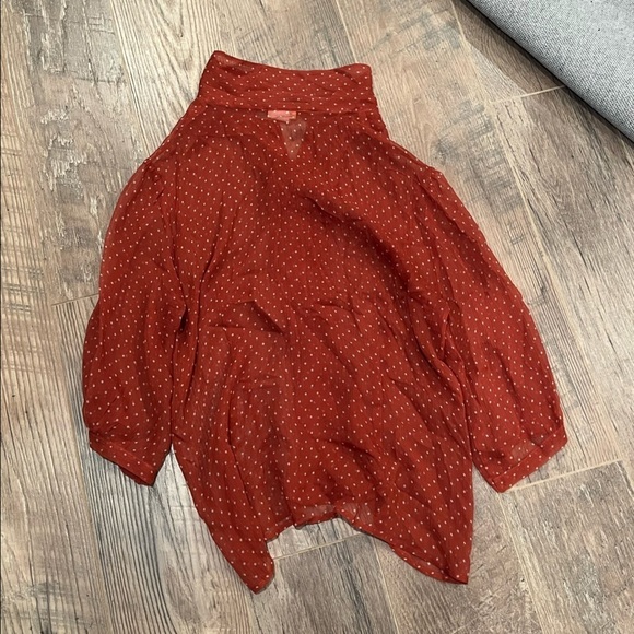 NATHALIE Seaver Women’s Red Poka Dot Blouse Size 2 - Picture 4 of 6